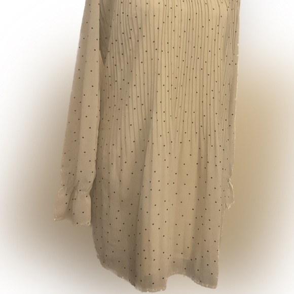 Pleated Polka dot dress by Mod Ref Sz S - Picture 2 of 4